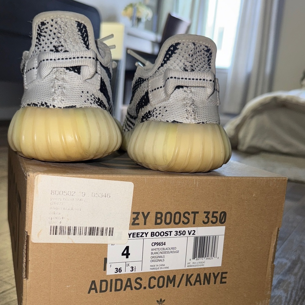 Adidas Yeezy Boost 350 V2 Kids Sneakers - Gray and Cream